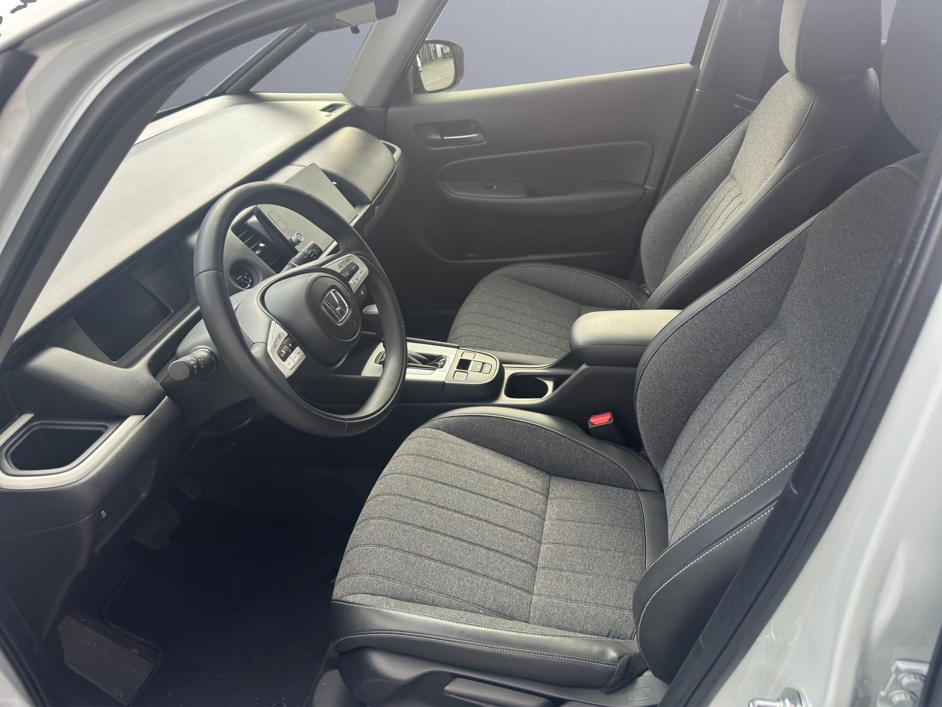 HONDA Jazz 1.5 i-MMD Advance-image-8