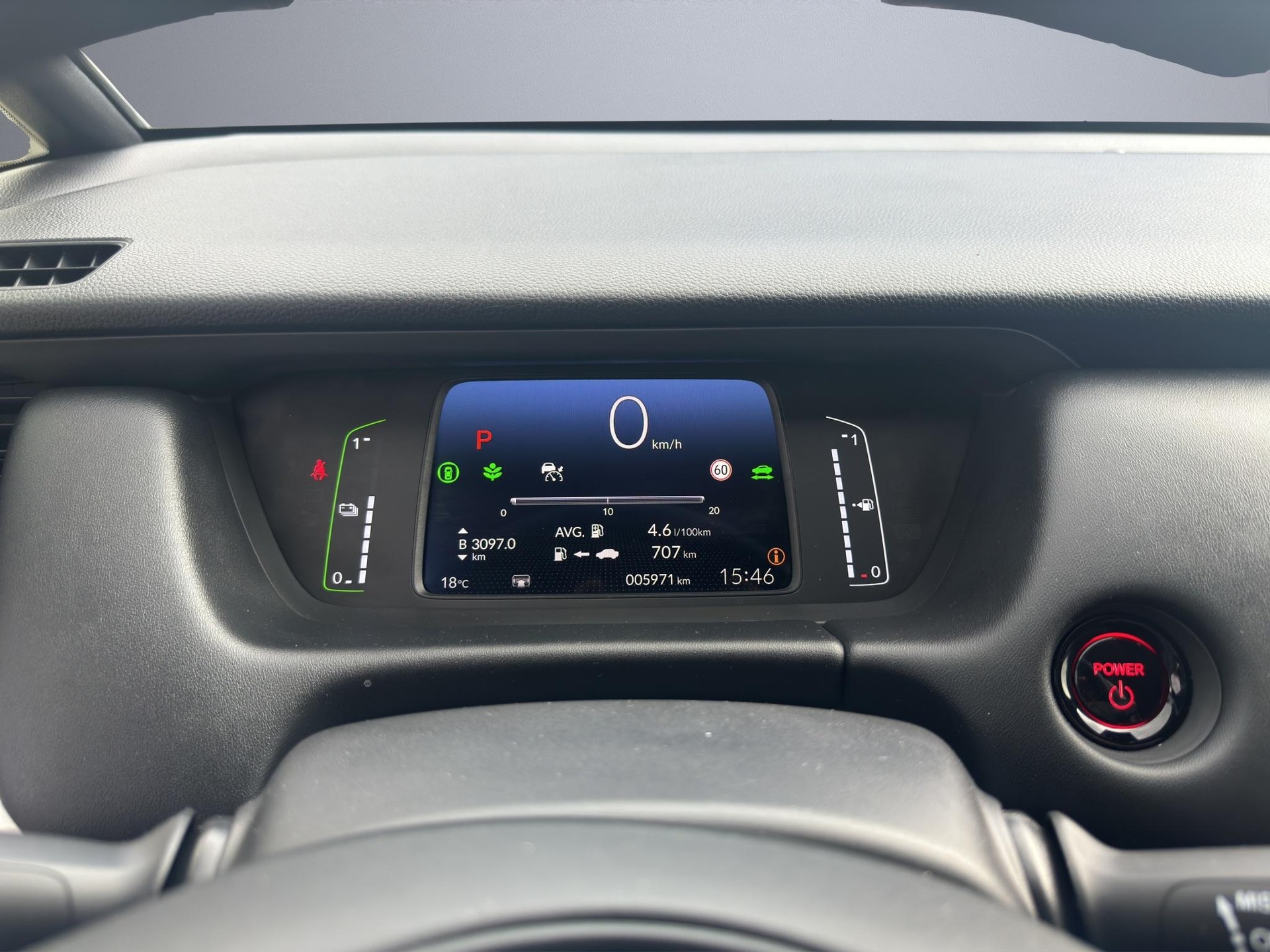 HONDA Jazz 1.5 i-MMD Advance-image-10