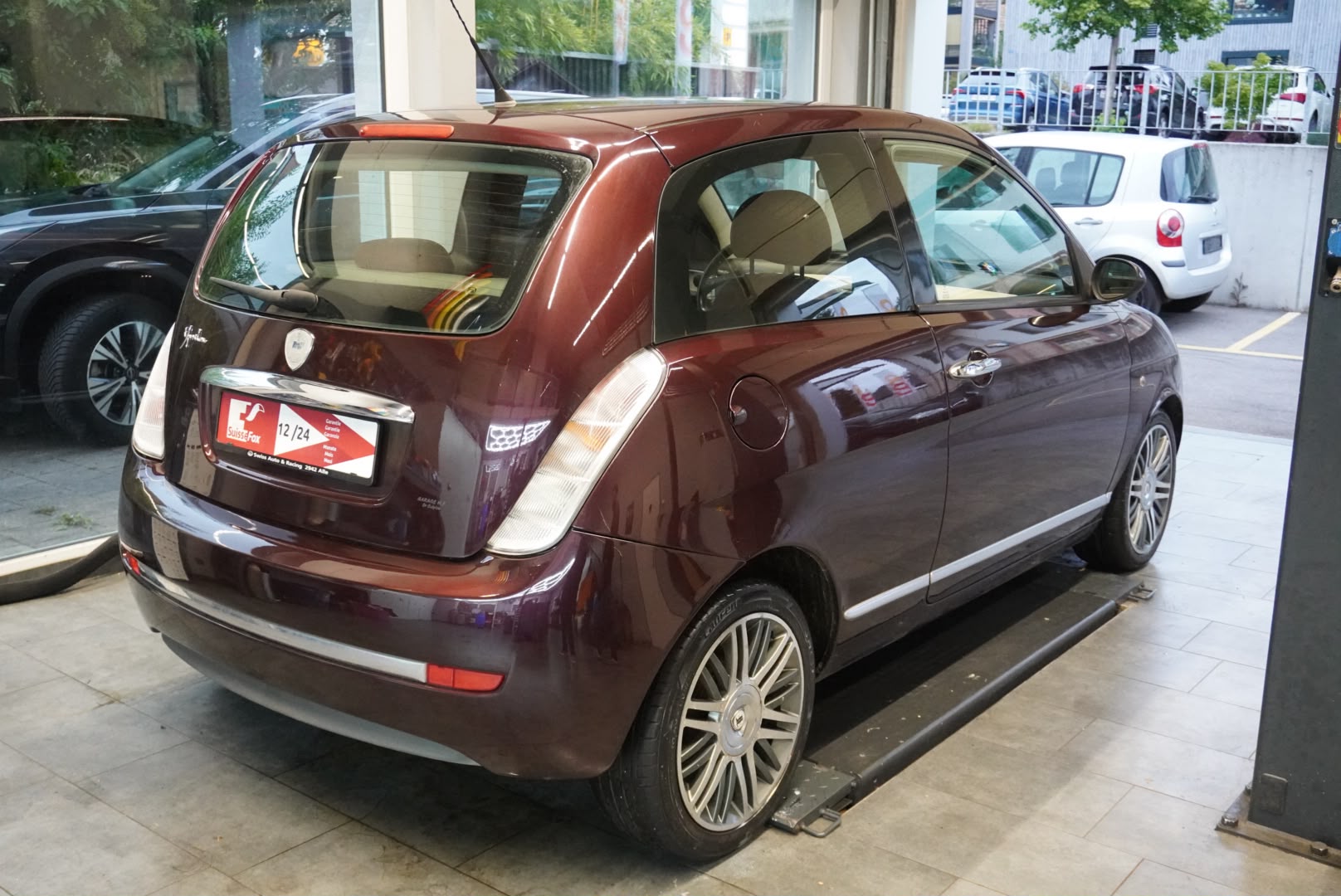 LANCIA Ypsilon 1.4 16V Platino-image-5