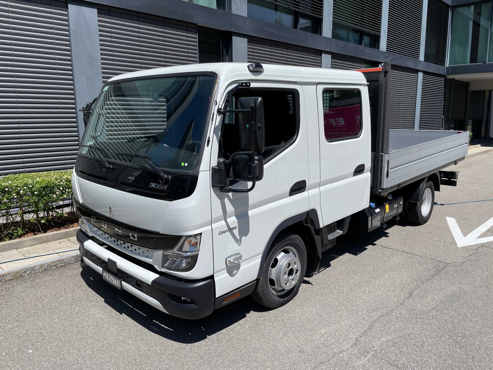MITSUBISHI FUSO CANTER 3C15D, manuell-image-0