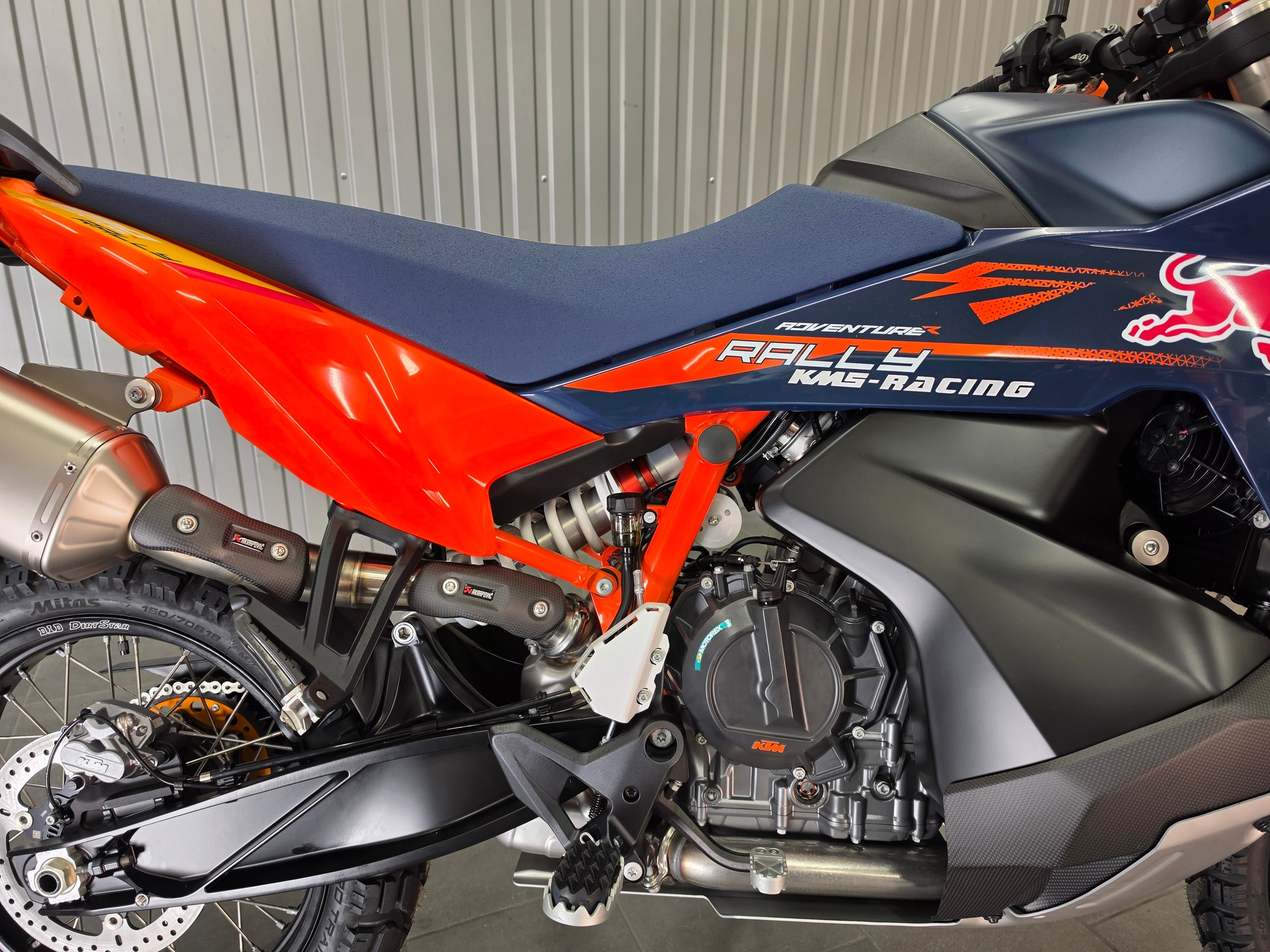 KTM 890 Adventure R Rally-image-4