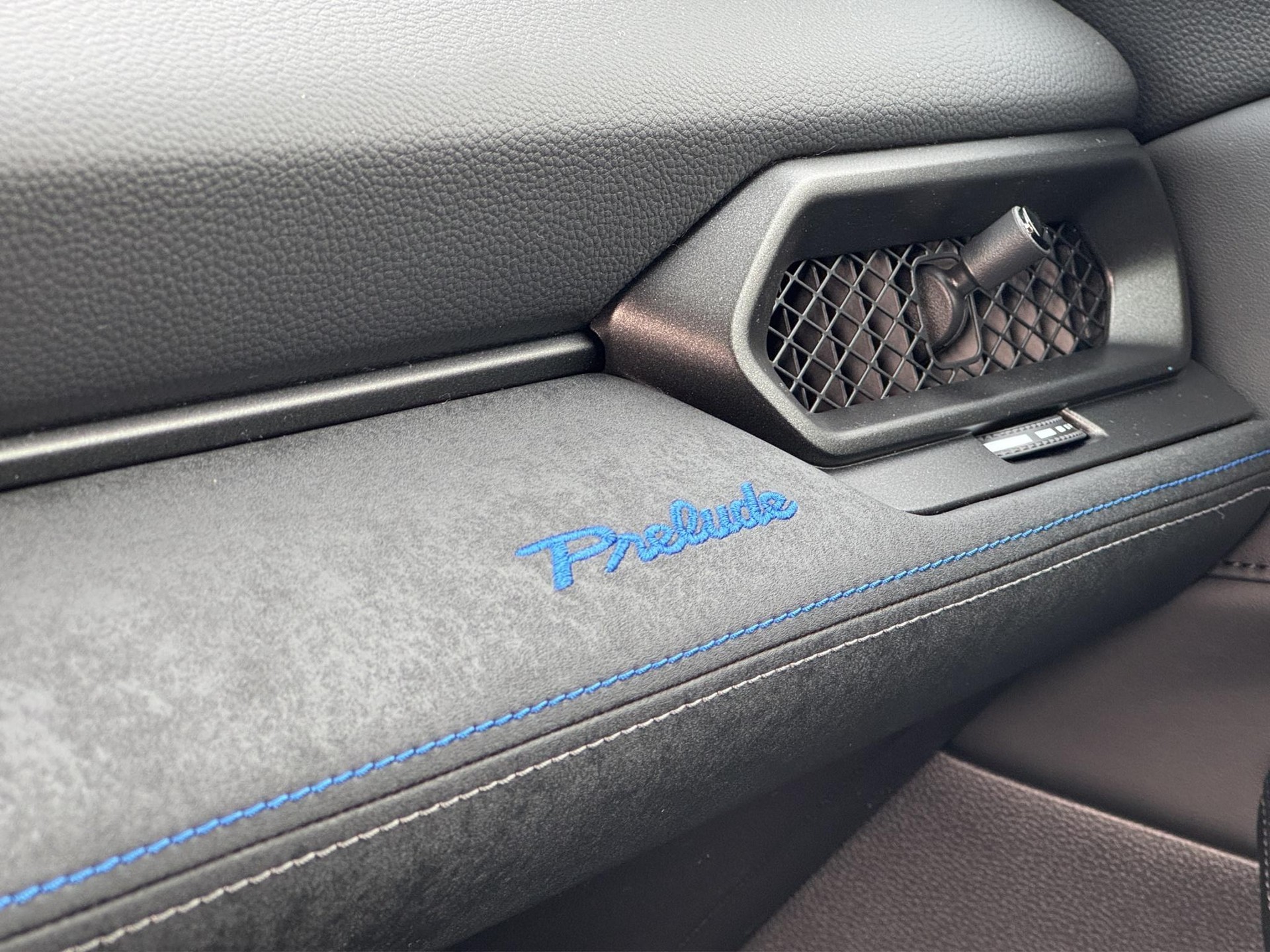 HONDA Prelude 2.0 i-MMD Advance-image-22