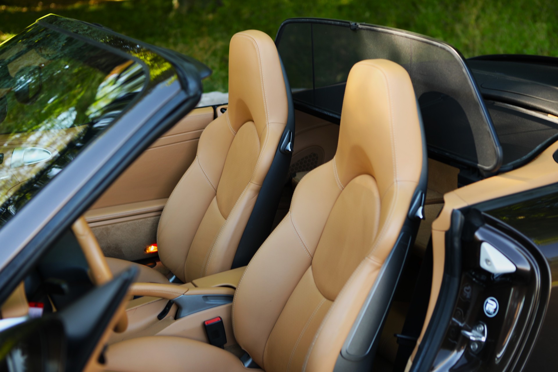 PORSCHE 911 Cabrio Carrera 4 GTS boîte maneulle ( RARE )-image-10