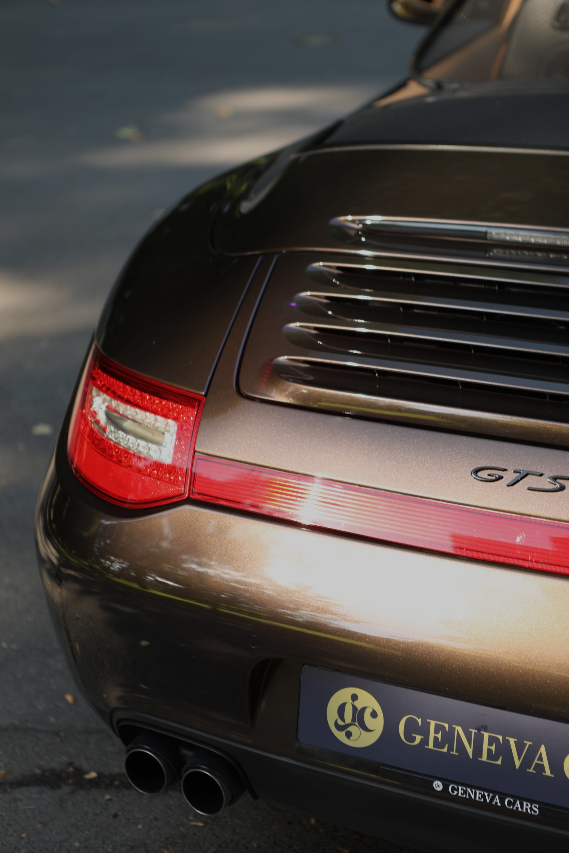 PORSCHE 911 Cabrio Carrera 4 GTS boîte maneulle ( RARE )-image-4