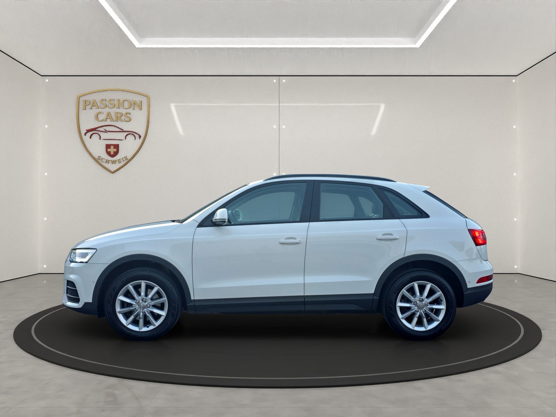 AUDI Q3 2.0 TDI sport quattro S-tronic-image-1