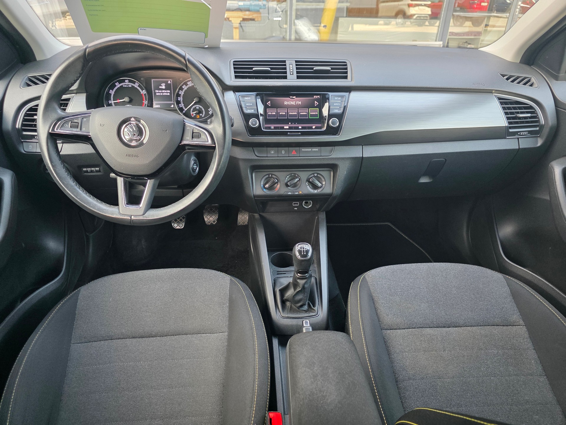 SKODA Fabia Combi 1.0 TSI Soleil-image-6