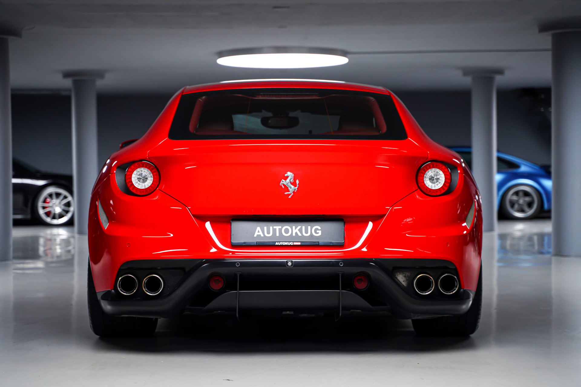 FERRARI FF-image-5