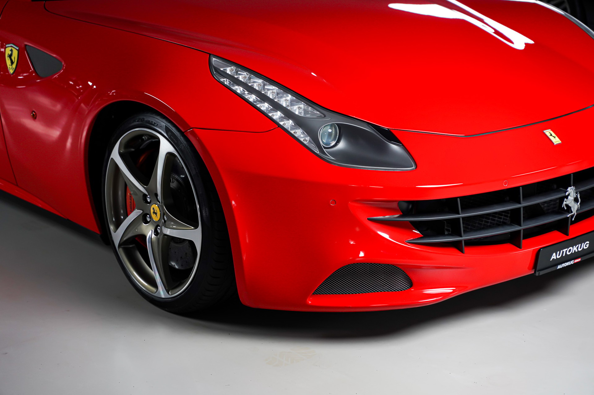 FERRARI FF-image-3