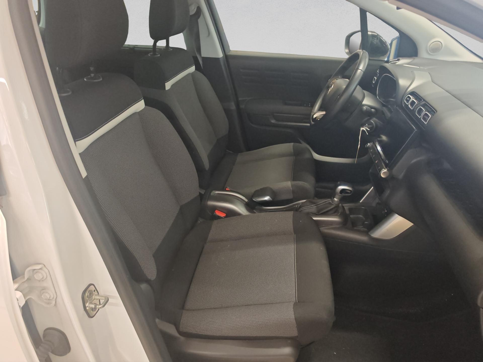 CITROEN C3 Aircross 1.2i PureTech Feel EAT-image-16