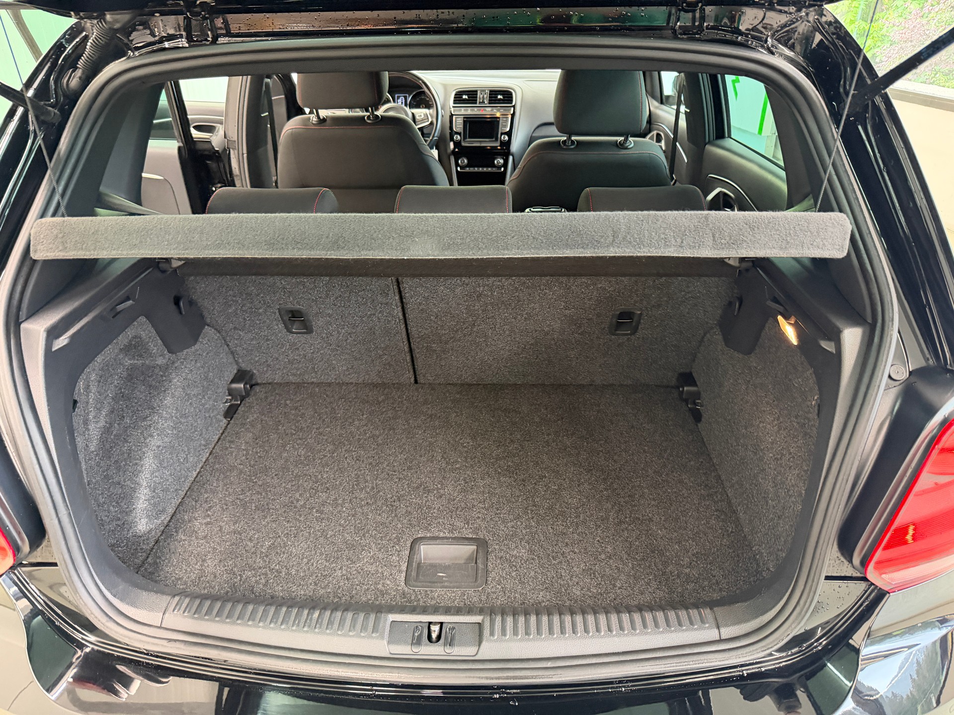 VW Polo 1.8 TSI GTI-image-14