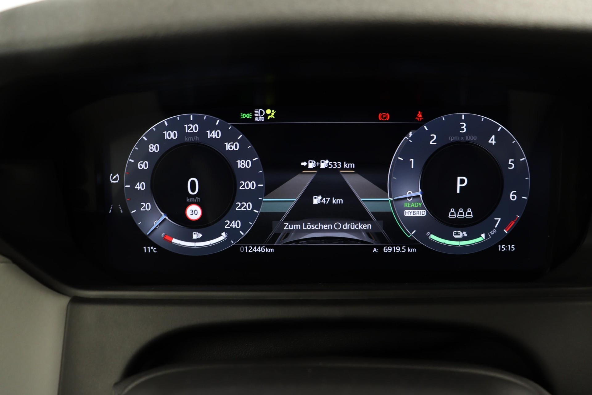 LAND ROVER Range Rover Velar 2.0 P400e Dynamic SE-image-13