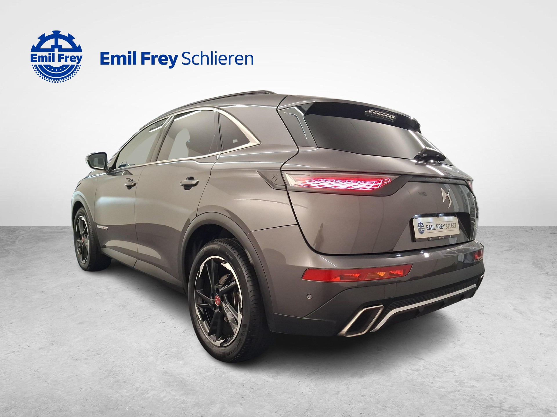 DS AUTOMOBILES 7 Crossback 1.6 PureTech Performance Line+-showroom-element-2