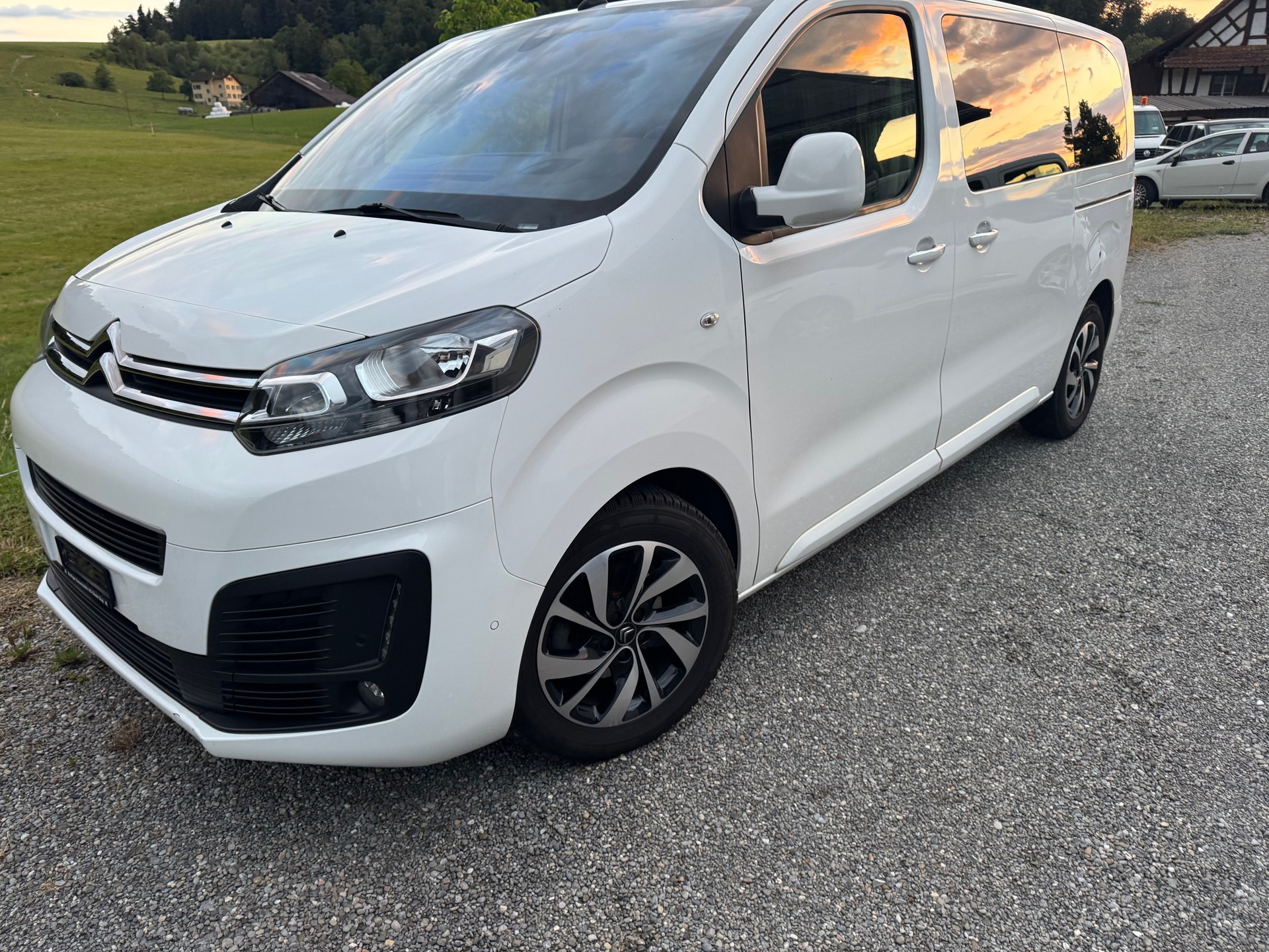 CITROEN Spacetourer 2.0 BlueHDi Business Lounge M EAT-image-1