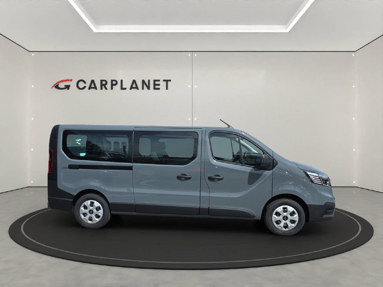 RENAULT Trafic Grand Passenger 2.0 dCi-image-6