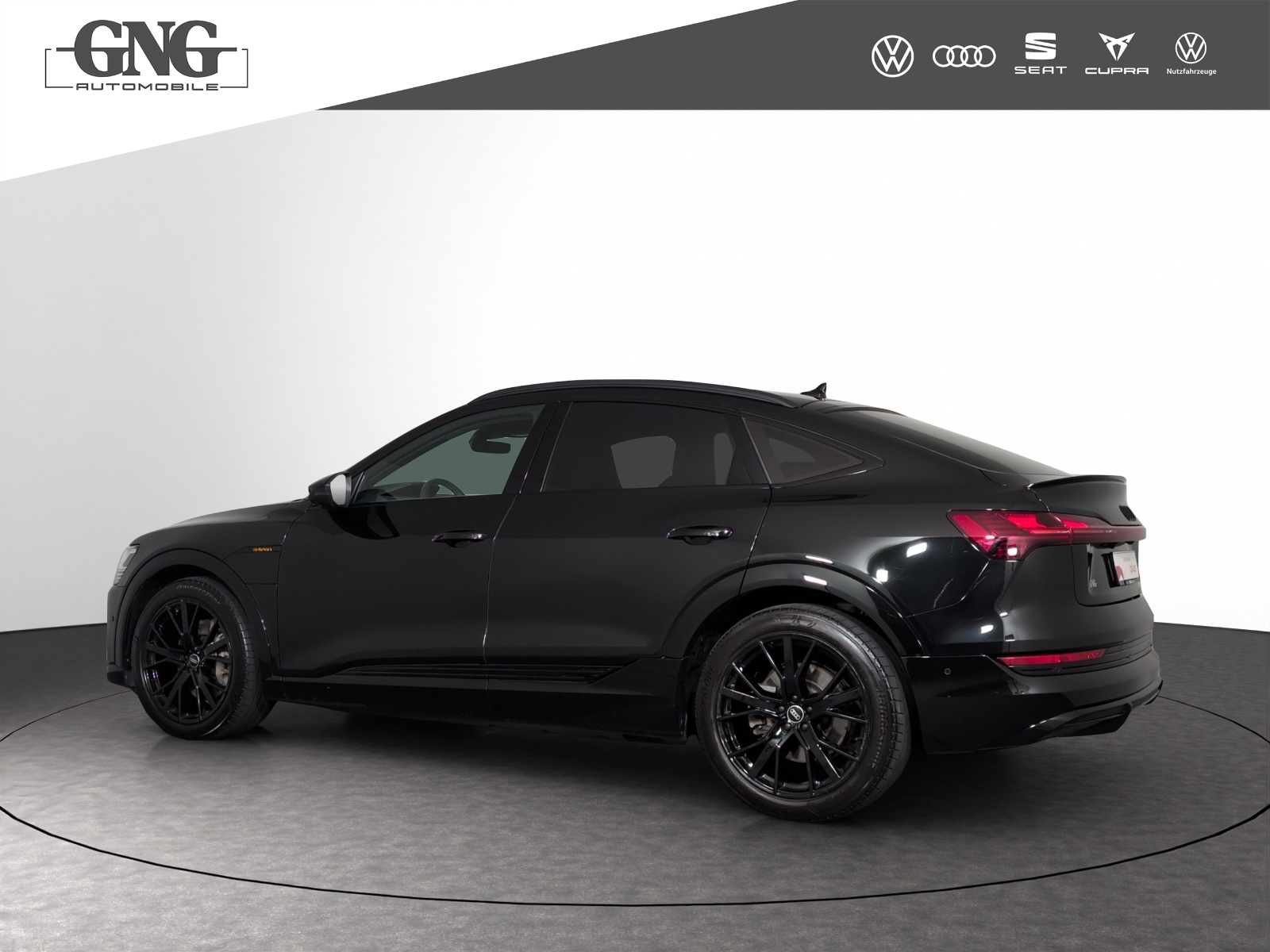 AUDI e-tron 55 Sportback S Line Black Edition quattro-image-1