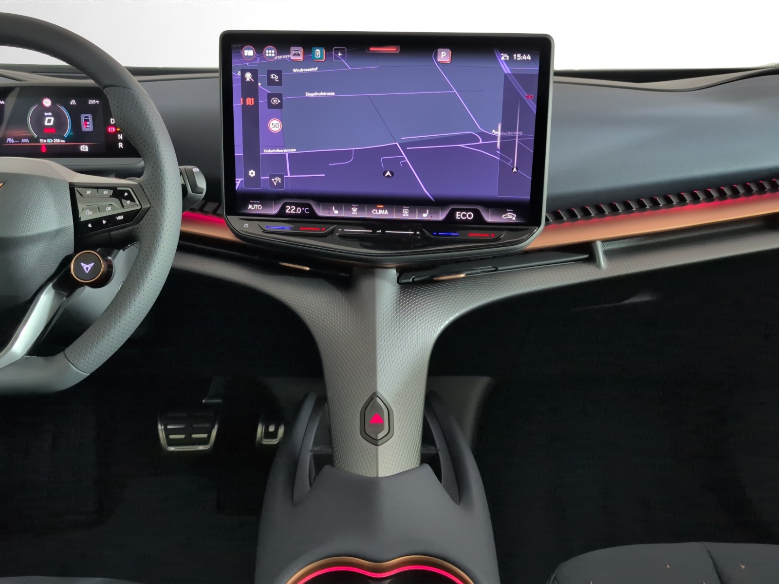 CUPRA Tavascan Type 9 77 kWh Adrenaline-image-10