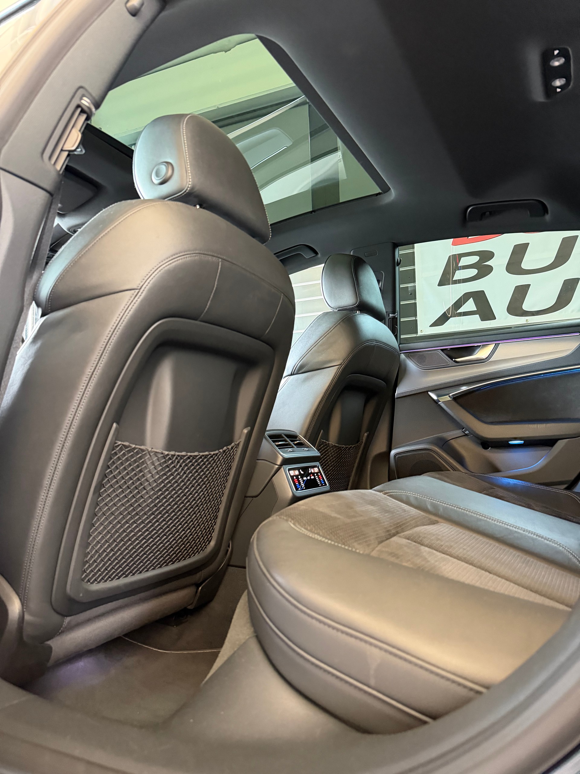 AUDI A7 Sportback 3.0 55 TFSI quattro S-Tronic-image-8