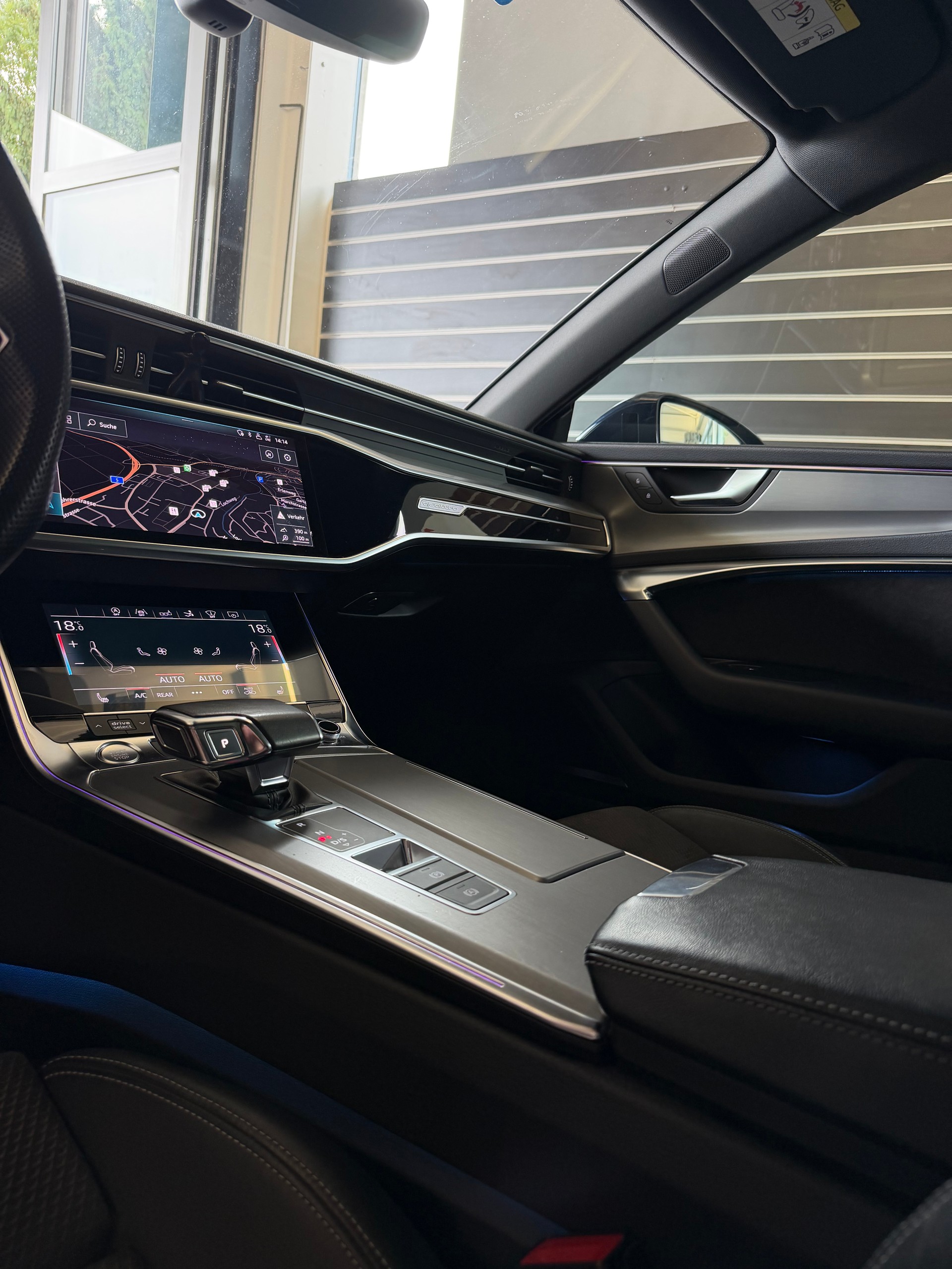 AUDI A7 Sportback 3.0 55 TFSI quattro S-Tronic-image-12