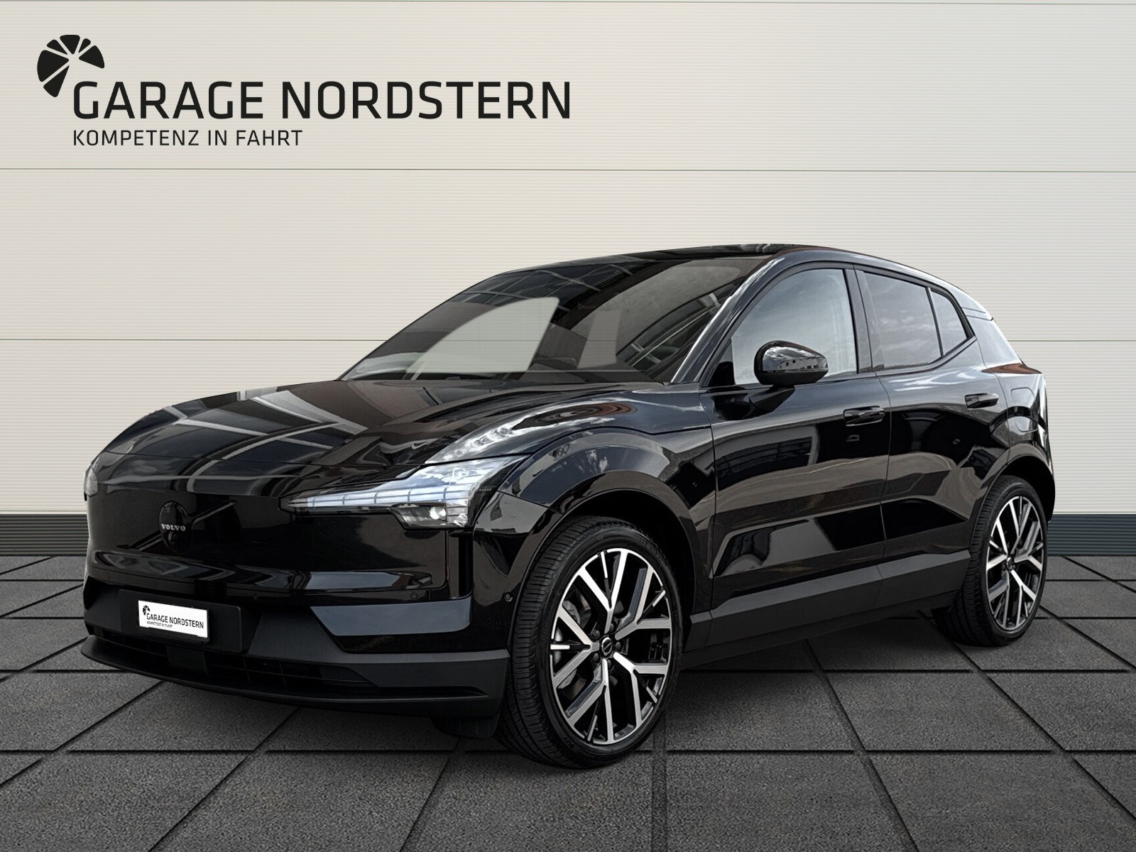 VOLVO EX30 E60 Twin Ultra Performance Sw. Black Ed. AWD-image-0