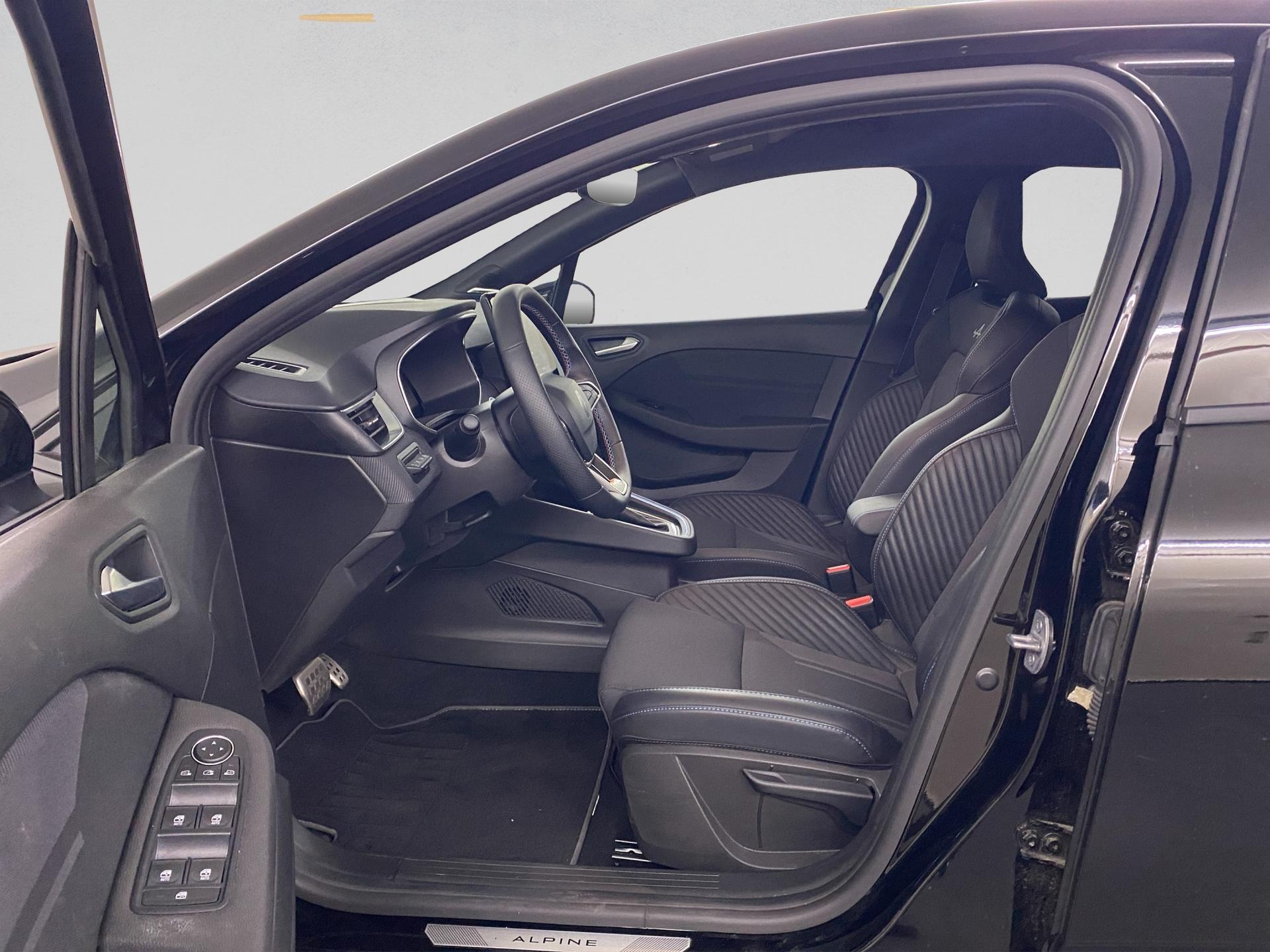 RENAULT Clio 1.6 E-Tech Esprit Alpine-image-6