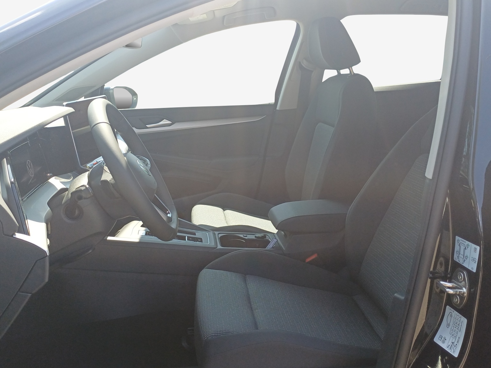 VW Golf 1.5 e TSI mHEV Value DSG-image-7