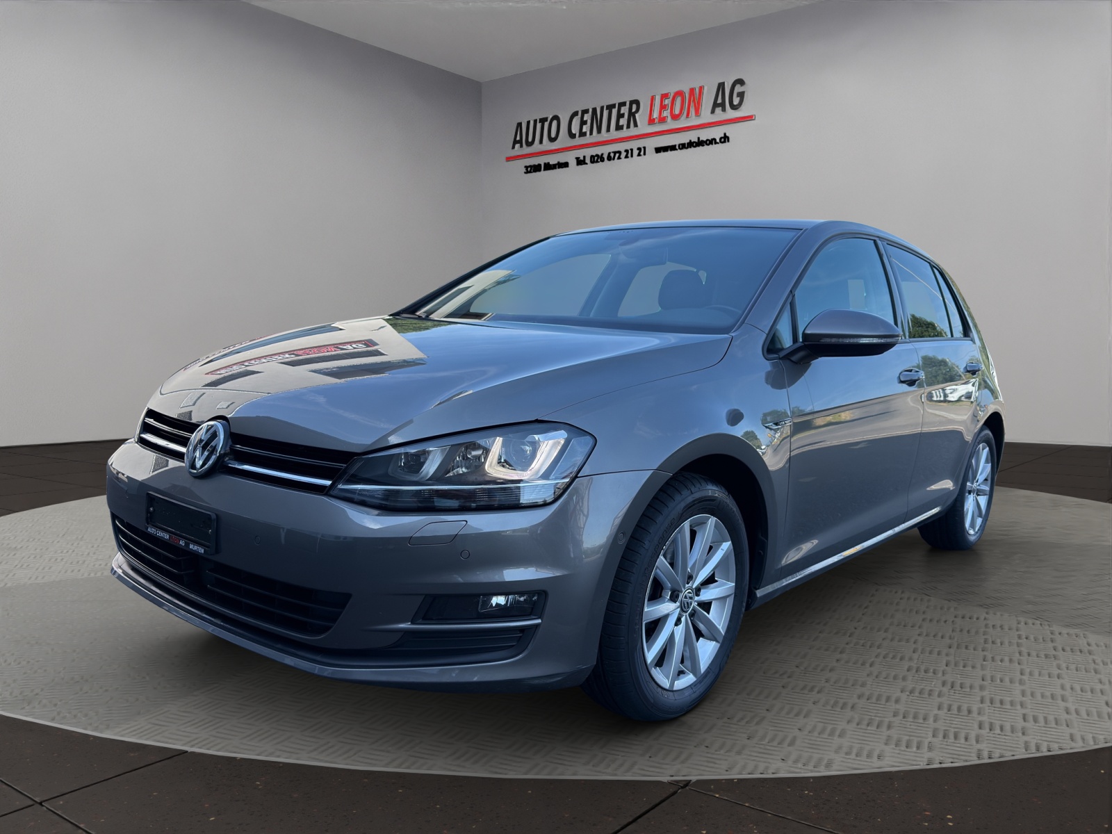 VW Golf 1.4 TSI Lounge DSG-image-1