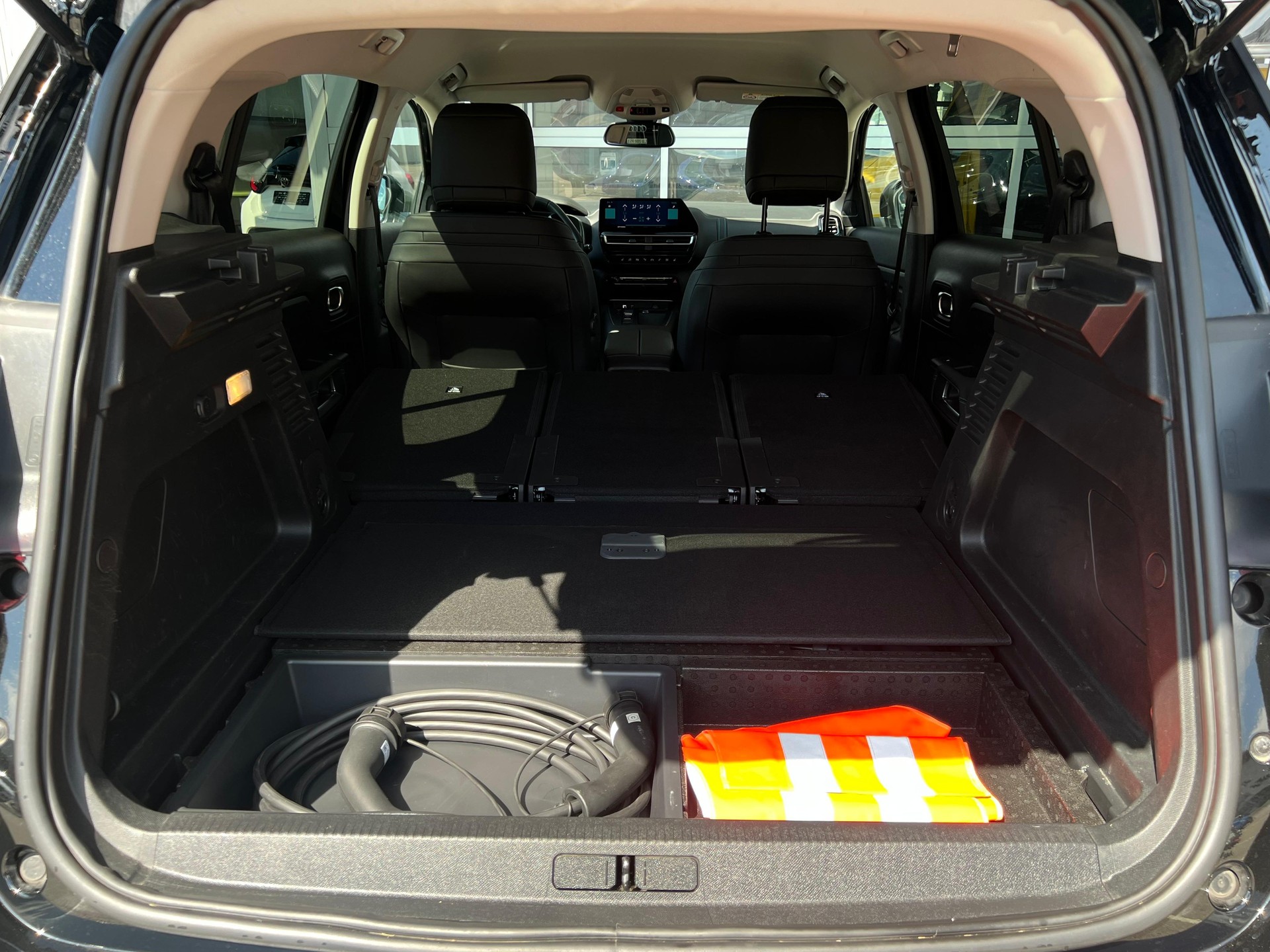 CITROEN C5 Aircross 1.6 Plug-in Hybrid Swiss Edition-image-12