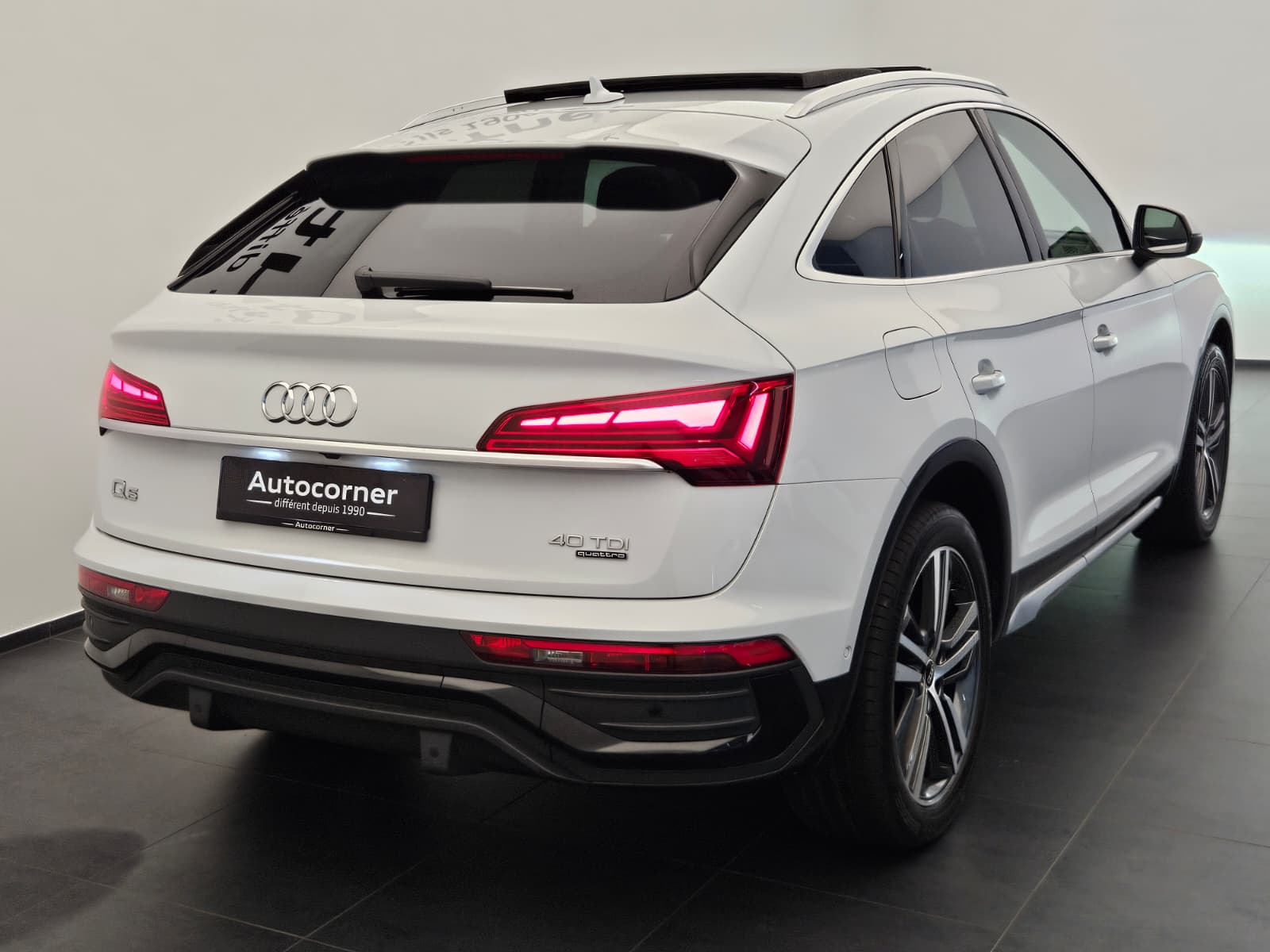 AUDI Q5 Sportback 40 TDI advanced quattro S-tronic-image-6