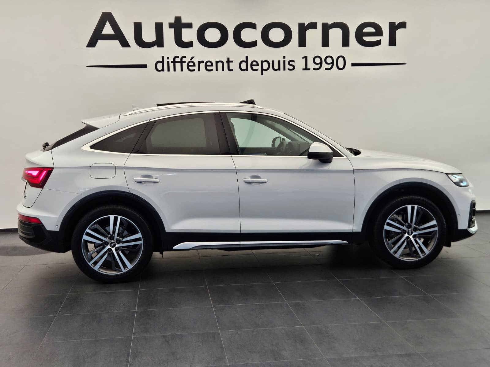 AUDI Q5 Sportback 40 TDI advanced quattro S-tronic-image-5