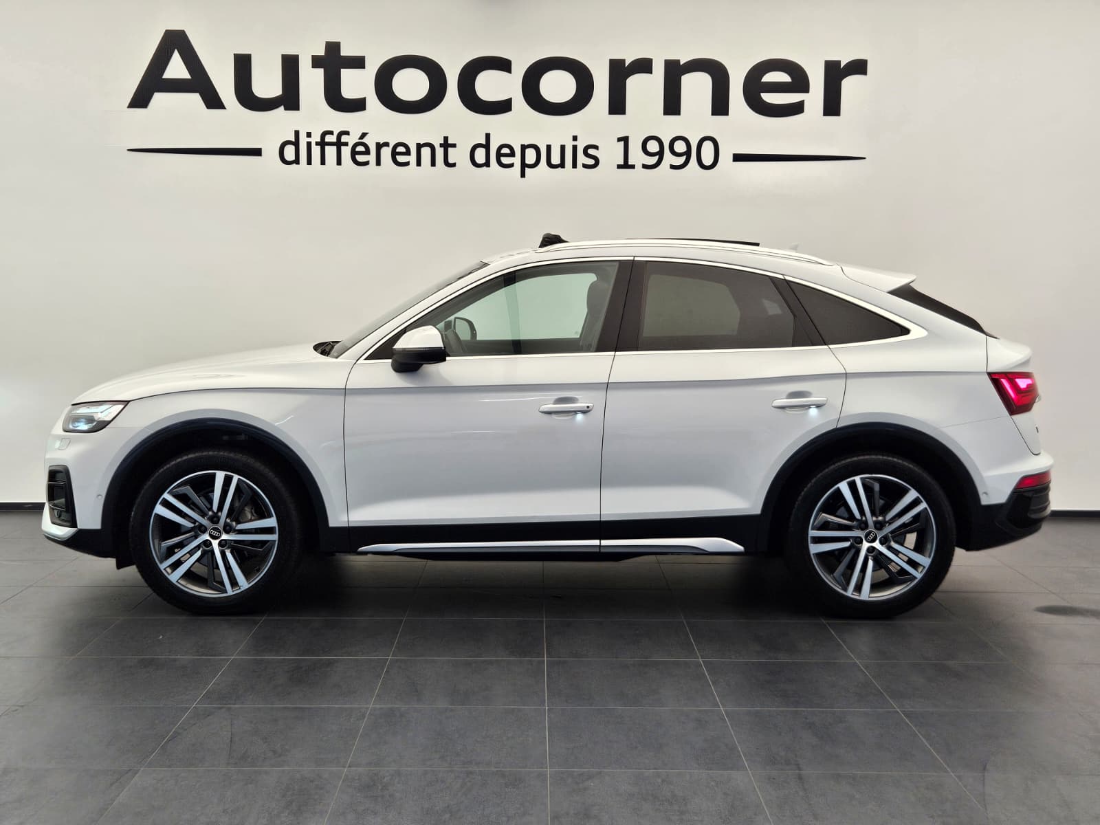 AUDI Q5 Sportback 40 TDI advanced quattro S-tronic-image-1