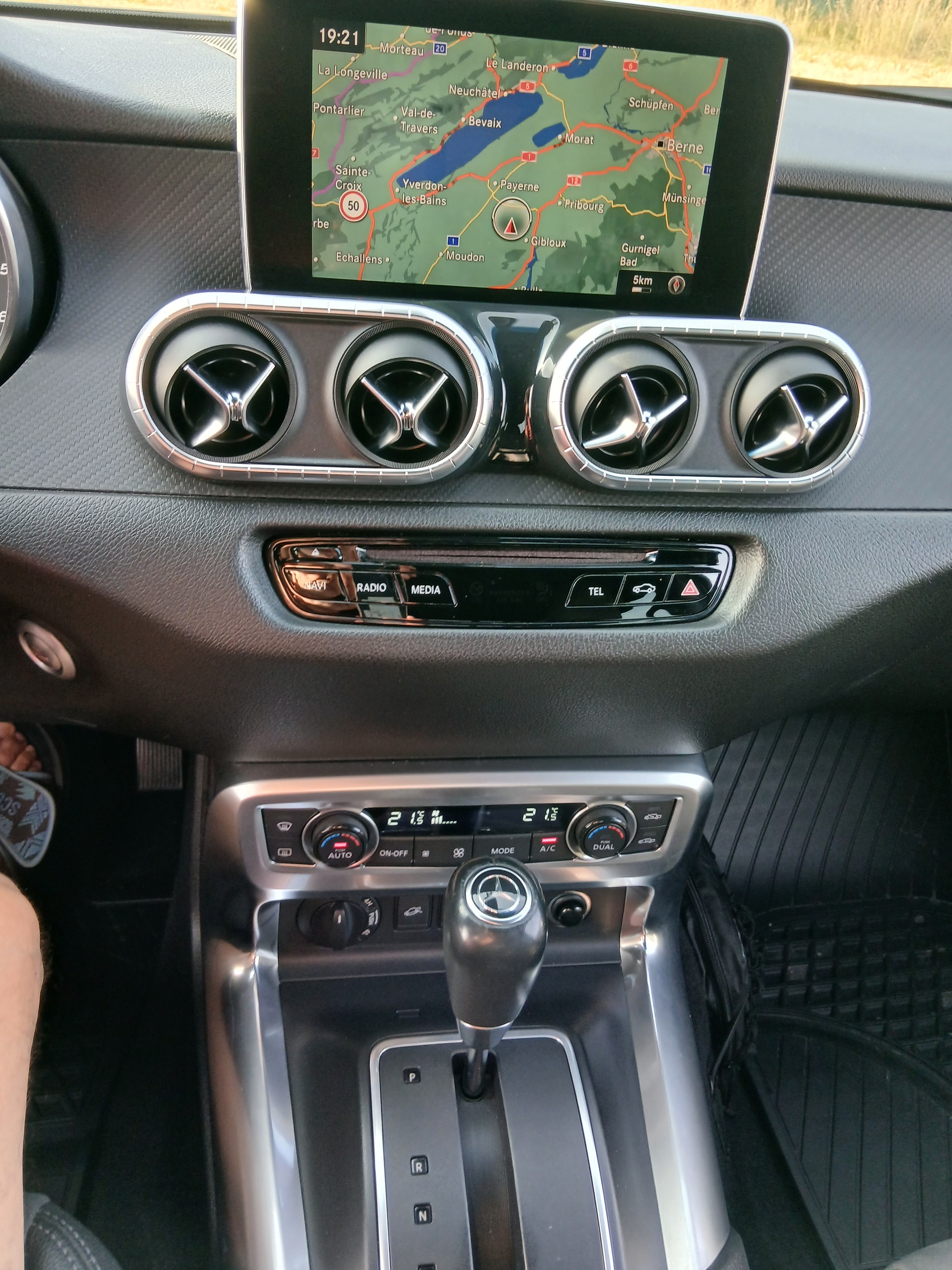 MERCEDES-BENZ W1V 470 252 1GO 428 16-image-2