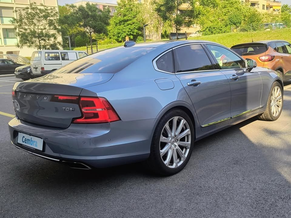VOLVO S90 T8 eAWD Twin Engine Inscription Geartronic-image-3