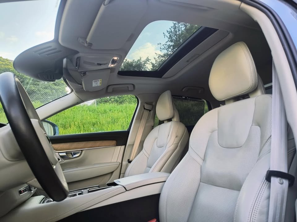 VOLVO S90 T8 eAWD Twin Engine Inscription Geartronic-image-15