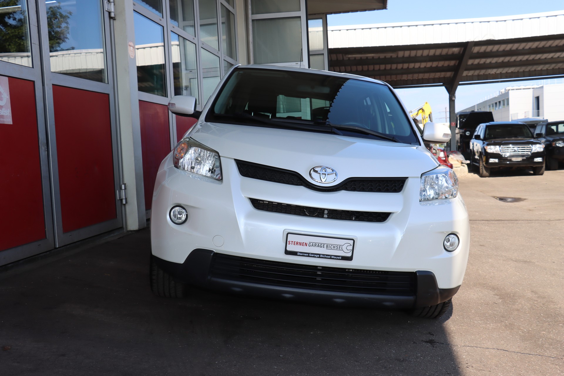 TOYOTA UrbanCruiser 1.4 D-4D Linea Luna 4WD-image-2