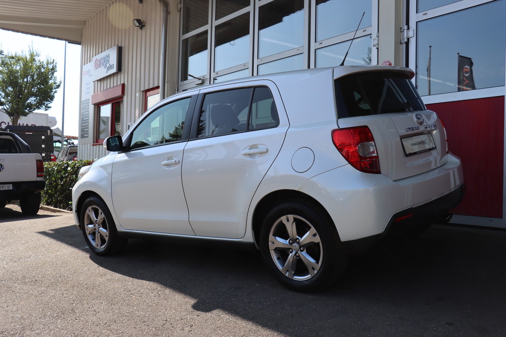 TOYOTA UrbanCruiser 1.4 D-4D Linea Luna 4WD-image-5