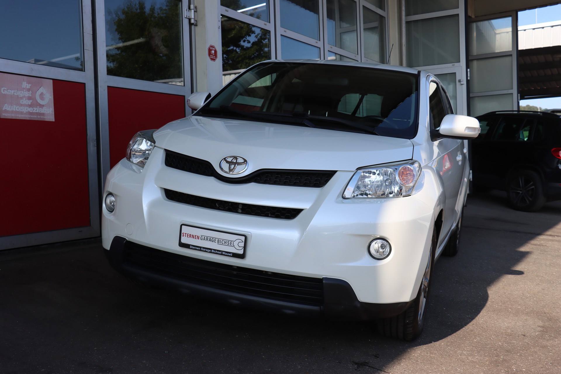 TOYOTA UrbanCruiser 1.4 D-4D Linea Luna 4WD-image-1