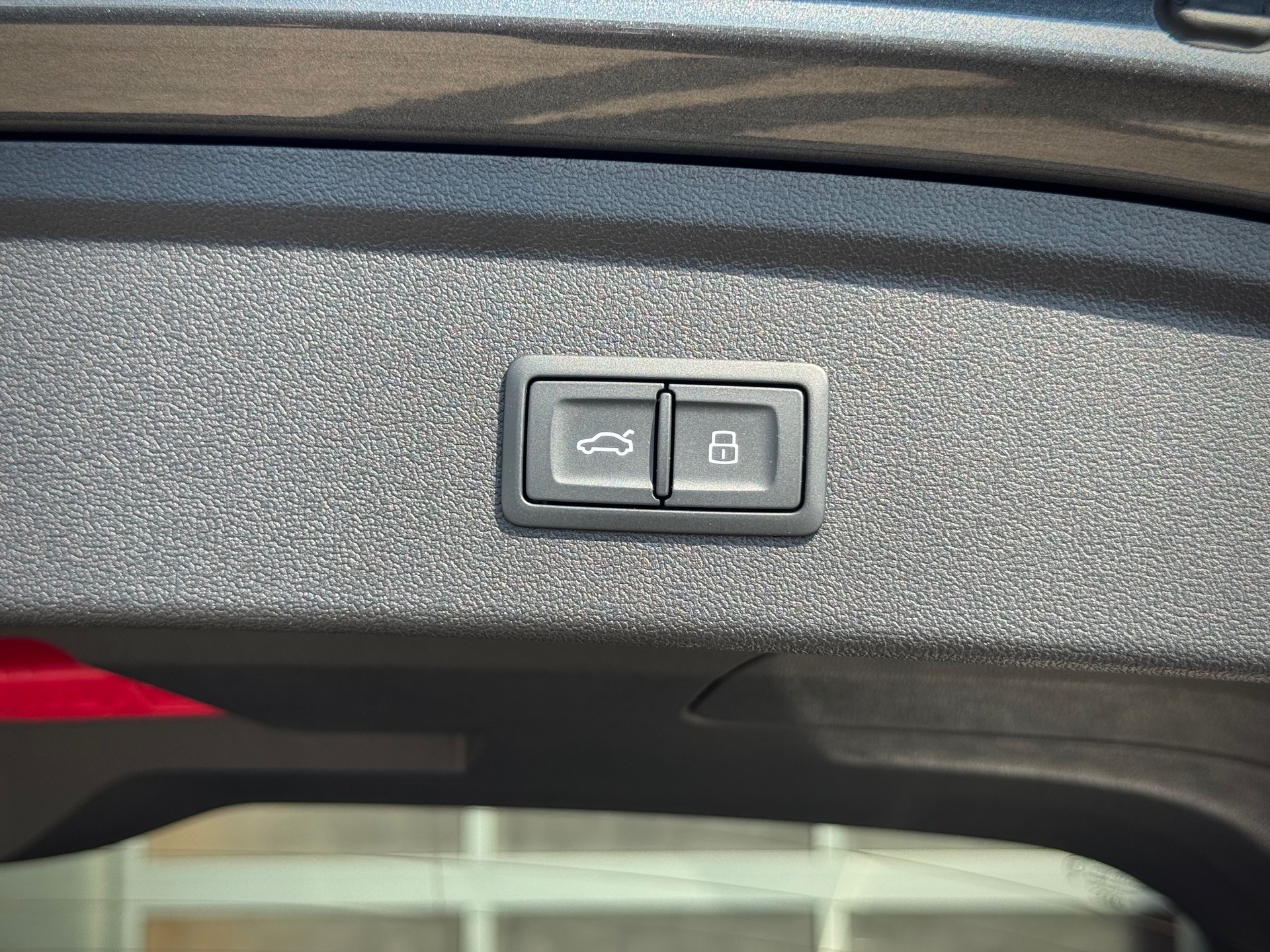AUDI A3 Sportback 35 TFSI S line Attraction S-tronic - Véhicule Suisse (CH)-image-15
