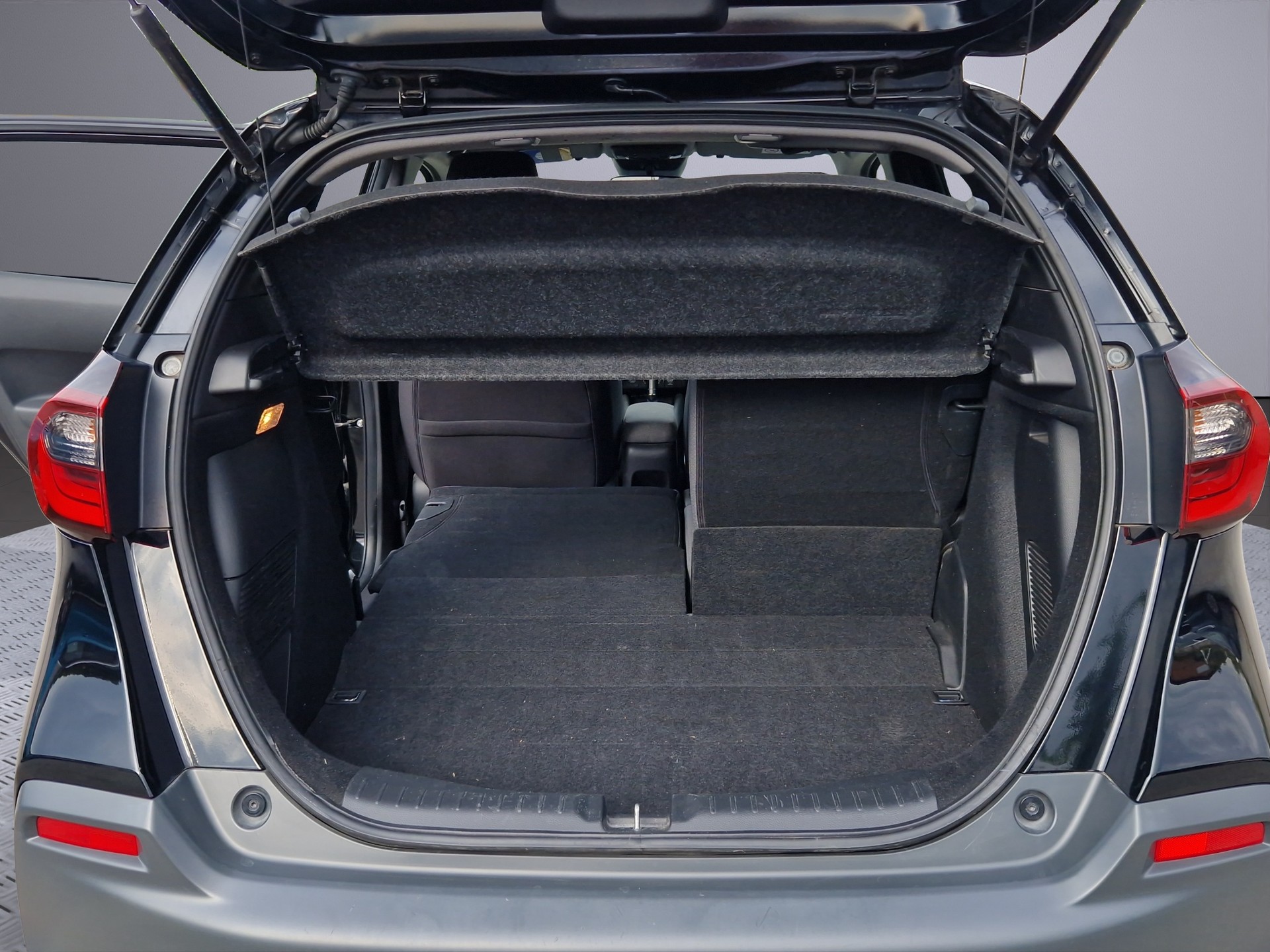 HONDA Jazz 1.5 i-MMD Crosstar Executive-image-18