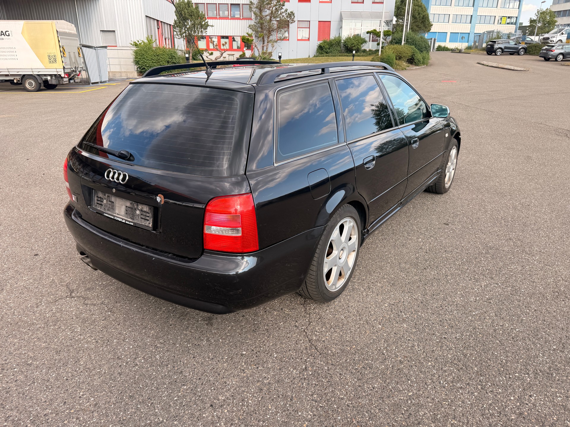 AUDI S4 Avant quattro *LÜCKENLOSE SERVICEHISTORIE* FÄHRT SICH EINWANDFREI *-image-8