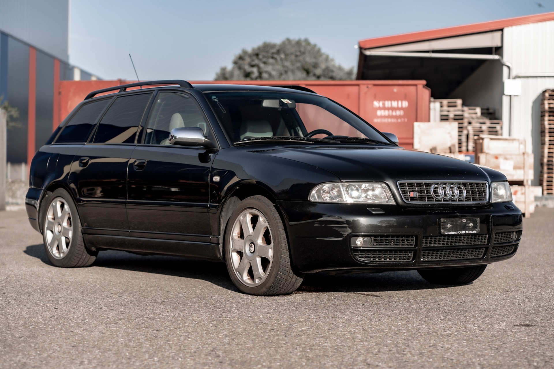 AUDI S4 Avant quattro *LÜCKENLOSE SERVICEHISTORIE* FÄHRT SICH EINWANDFREI *-showroom-element-2