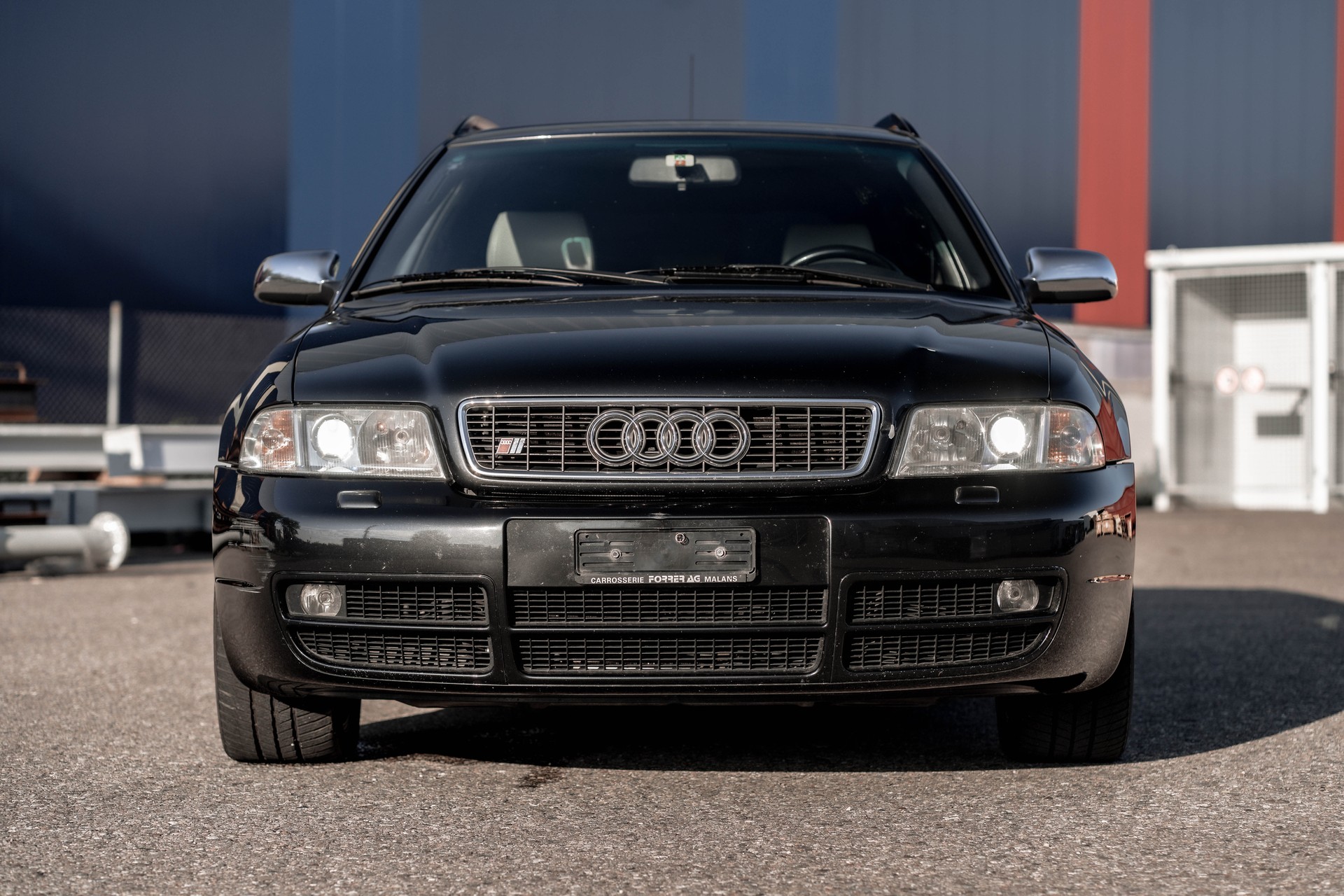 AUDI S4 Avant quattro *LÜCKENLOSE SERVICEHISTORIE* FÄHRT SICH EINWANDFREI *-showroom-element-1
