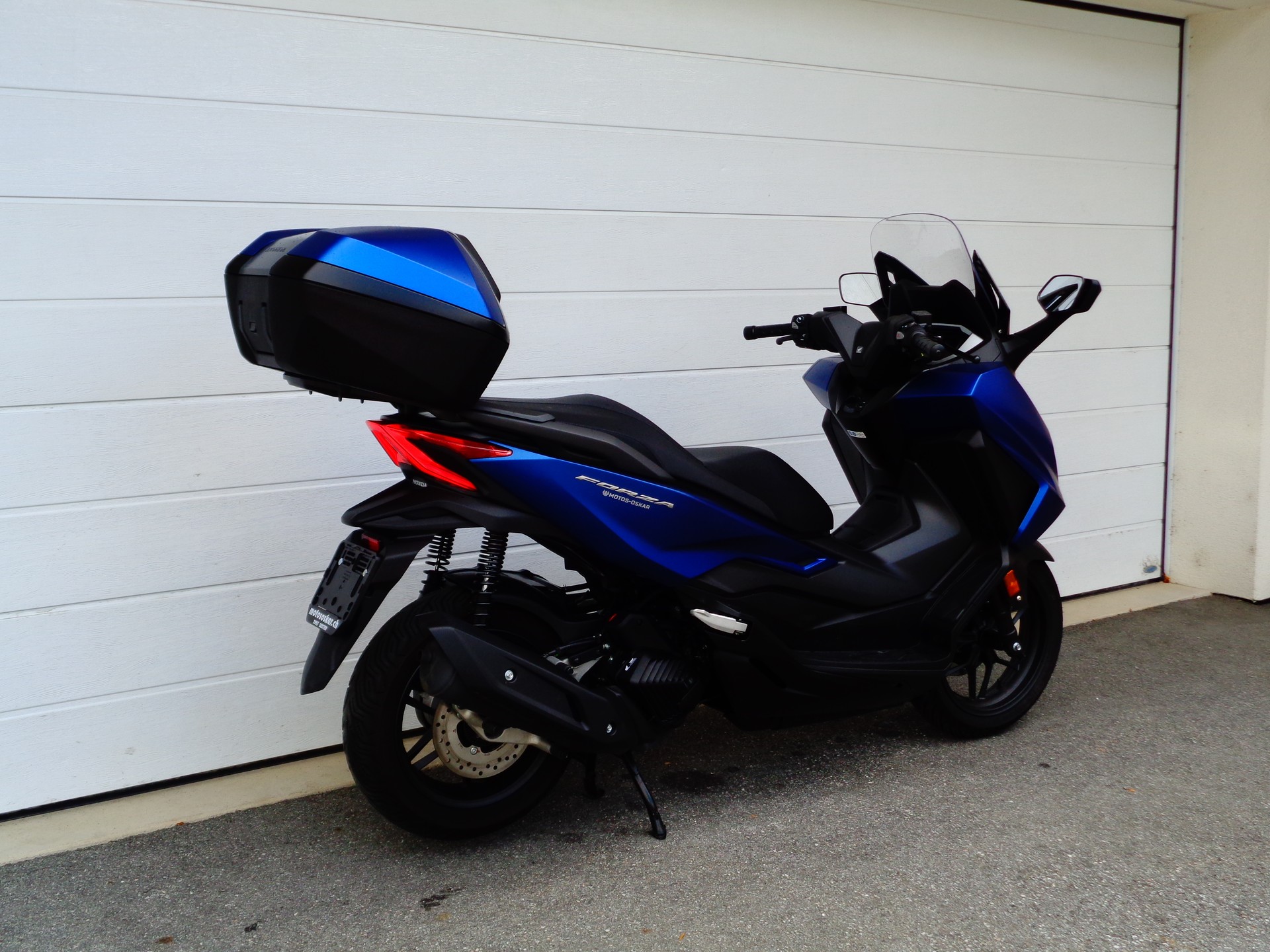 HONDA NSS 125 Forza Smart TopBox-showroom-element-2