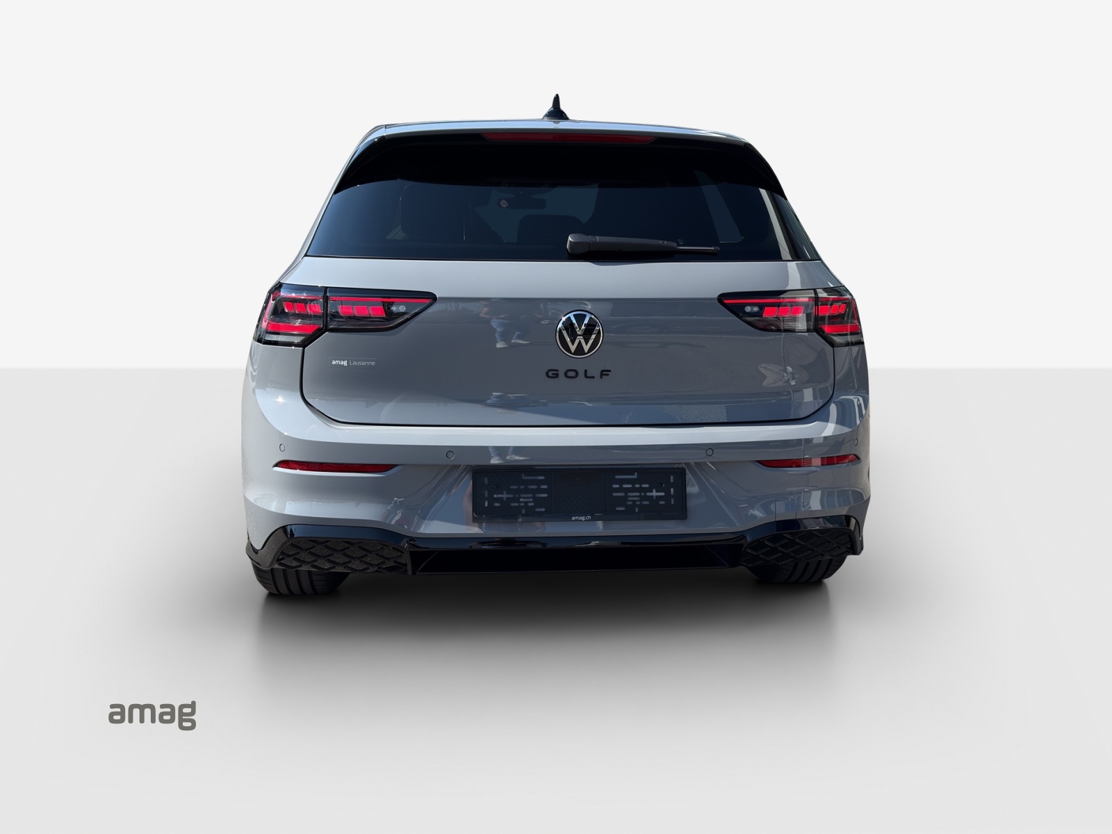 VW Golf 1.5 e TSI mHEV R-Line DSG-image-3