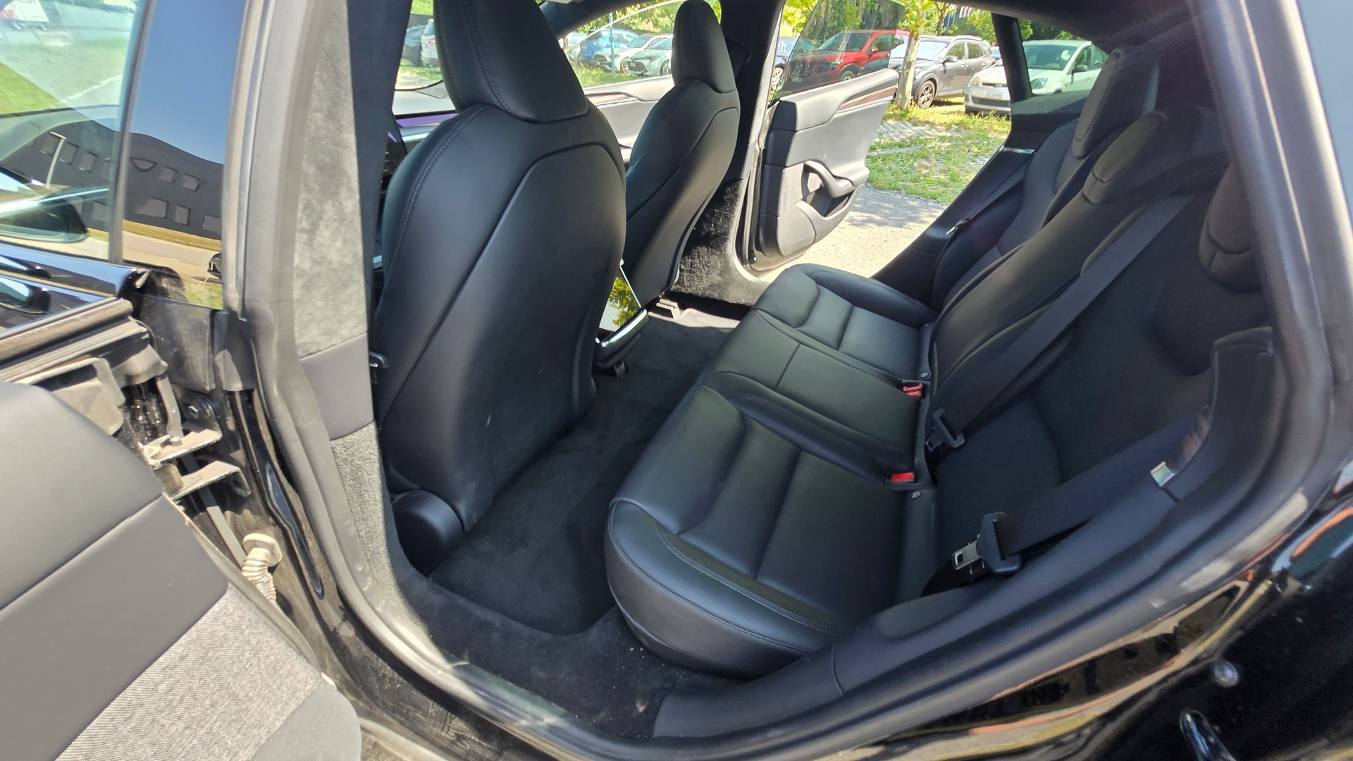 TESLA Basis-image-4