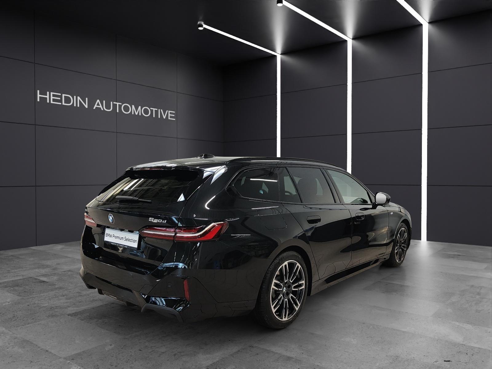 BMW 520d xDrive Touring-image-18