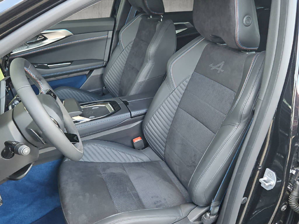 RENAULT Rafale 1.2 E-Tech Plug-in Atelier Alpine 300 PS-image-4