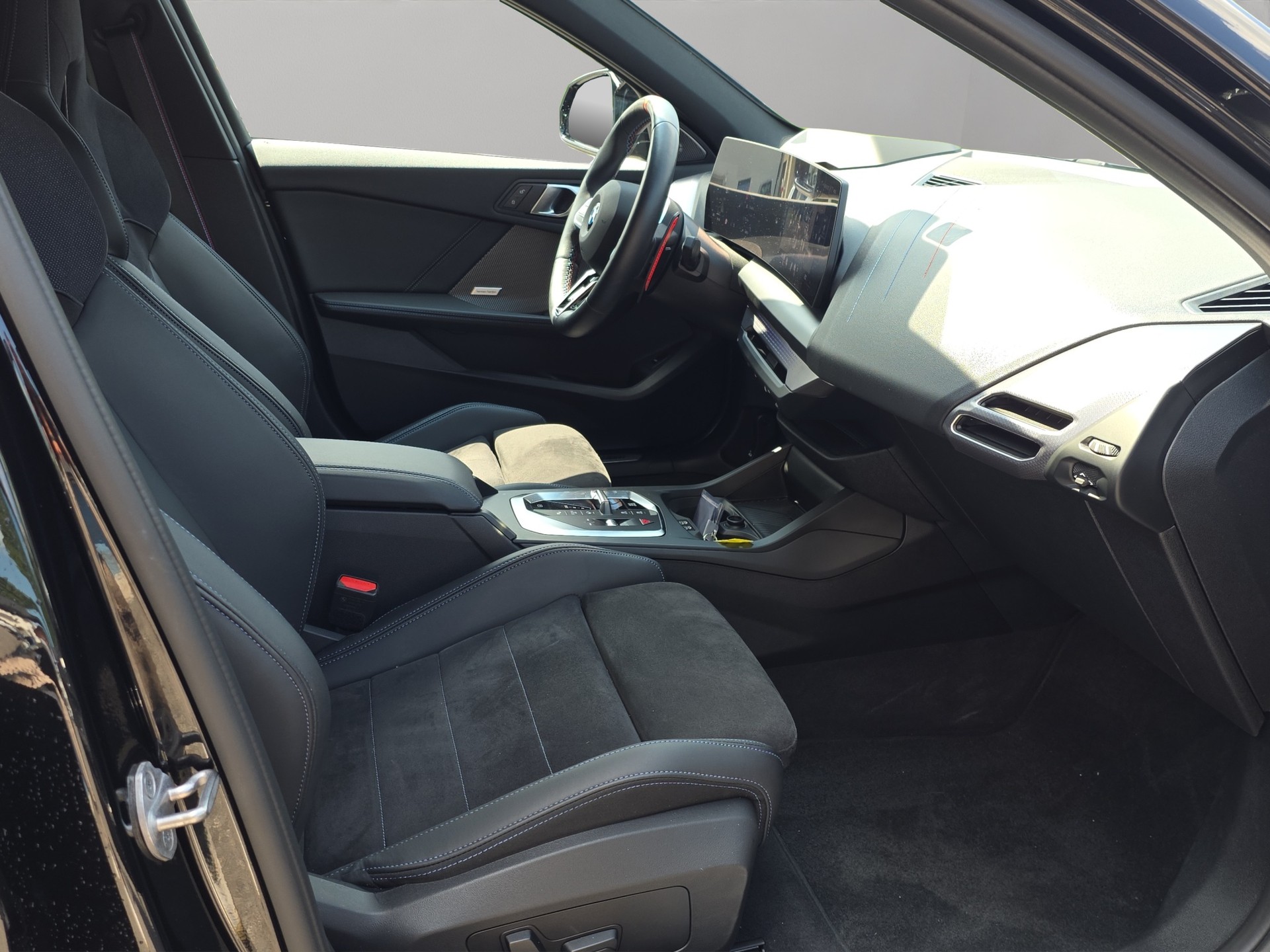 BMW M135 xDrive M Sport Pro-image-16