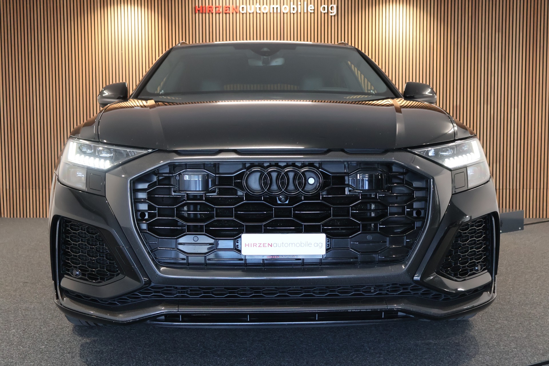 AUDI RSQ8 quattro tiptronic-image-30
