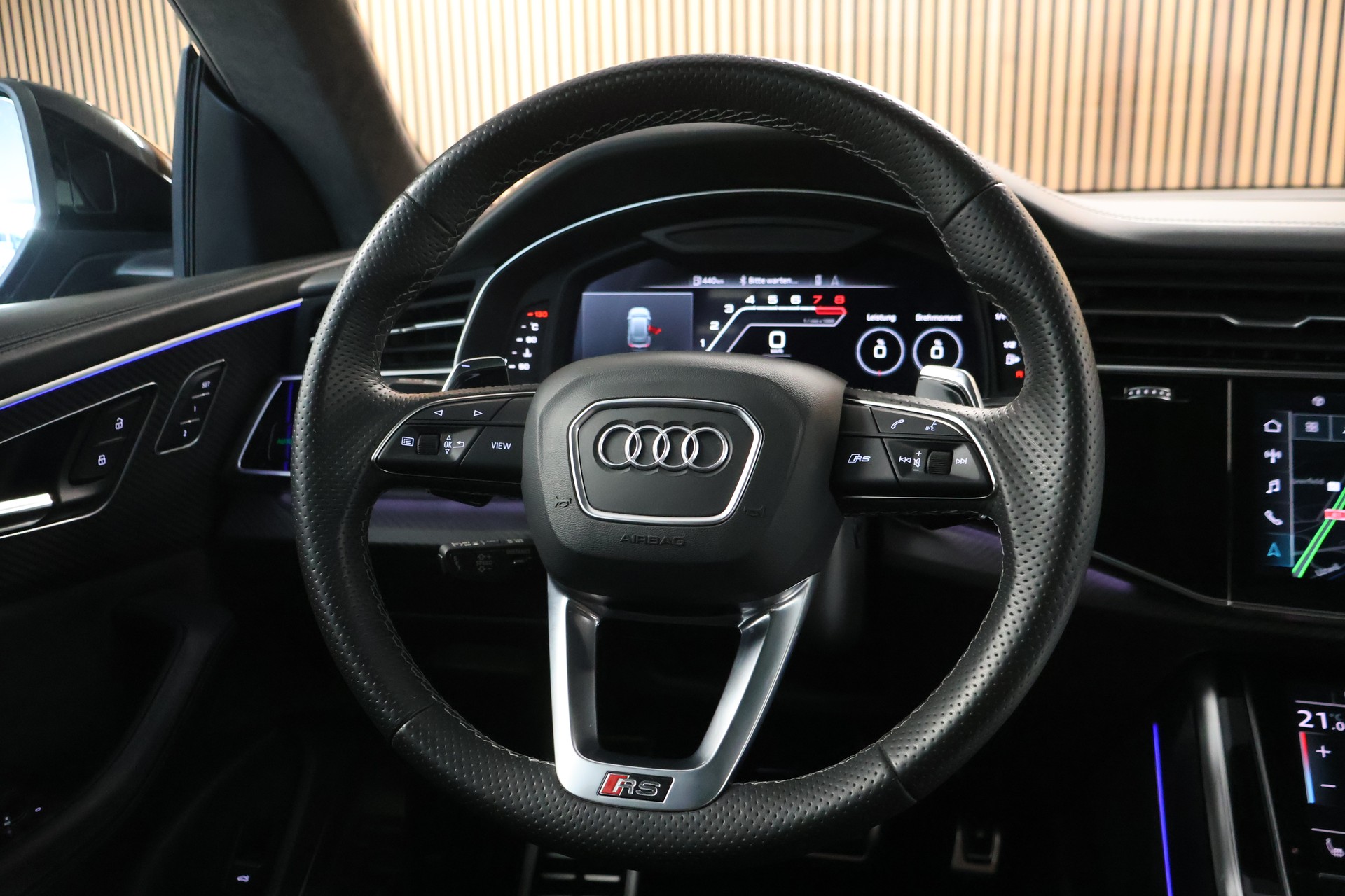 AUDI RSQ8 quattro tiptronic-image-15