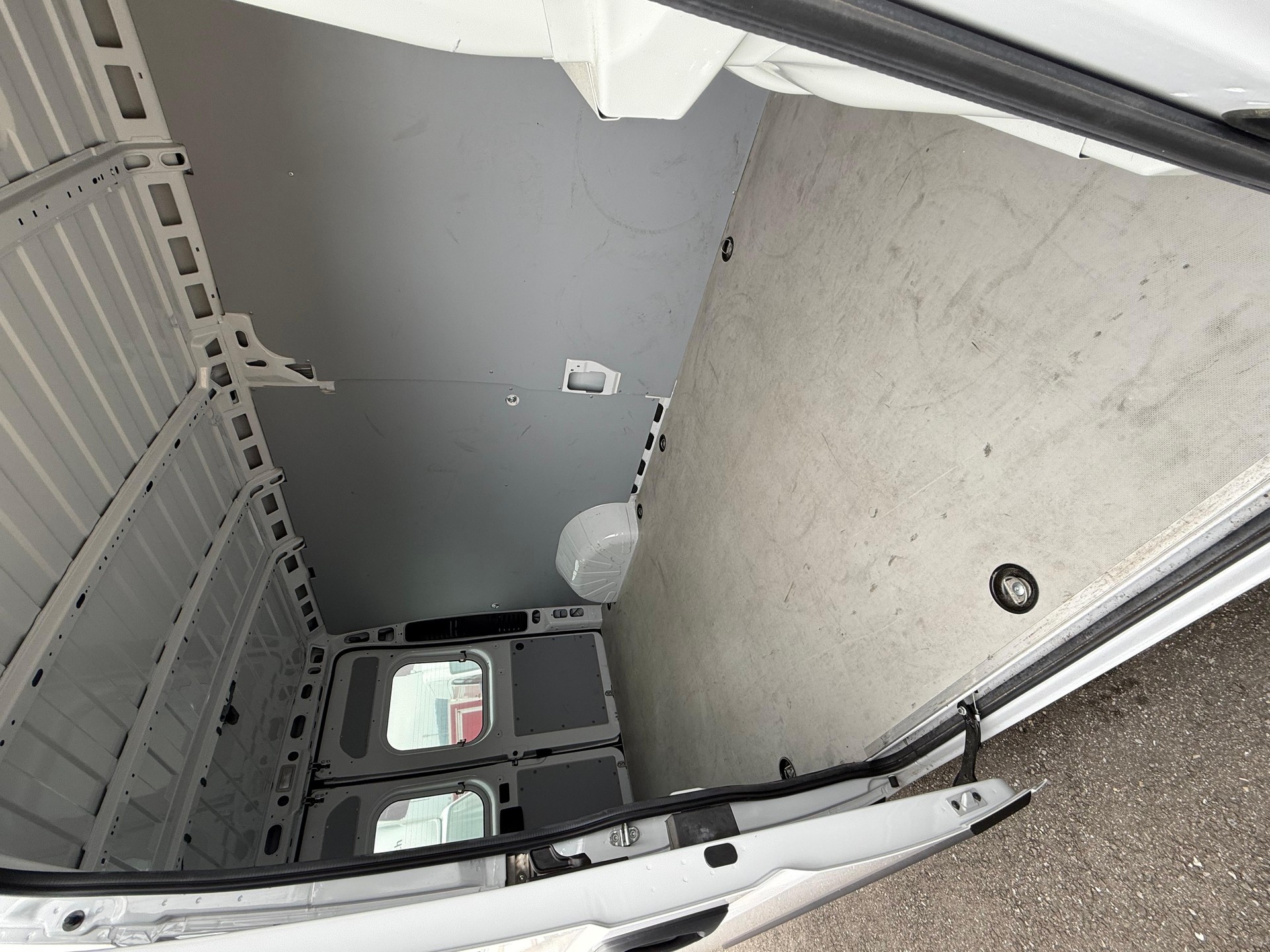CITROEN e-Jumper Kaw. 40+ L3H2 110 kWh-image-15